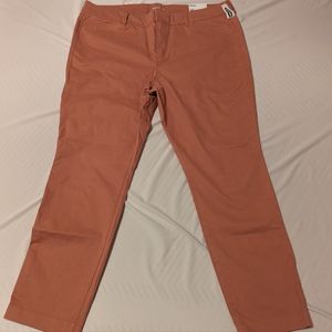 Old Navy Dusty Pink Pixie Pants 16